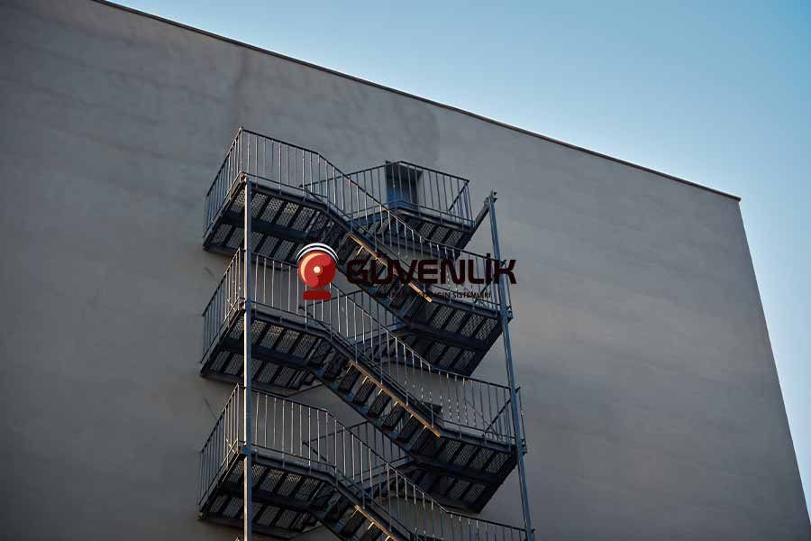 Yangın Merdiveni İstanbul - Güvenlik Yangın